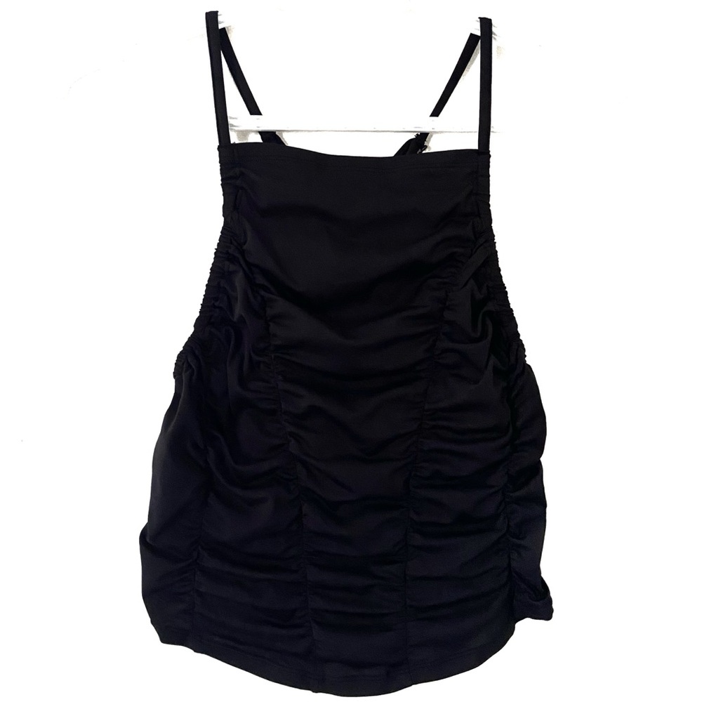Free People Movement Black Crop Top Size Medium